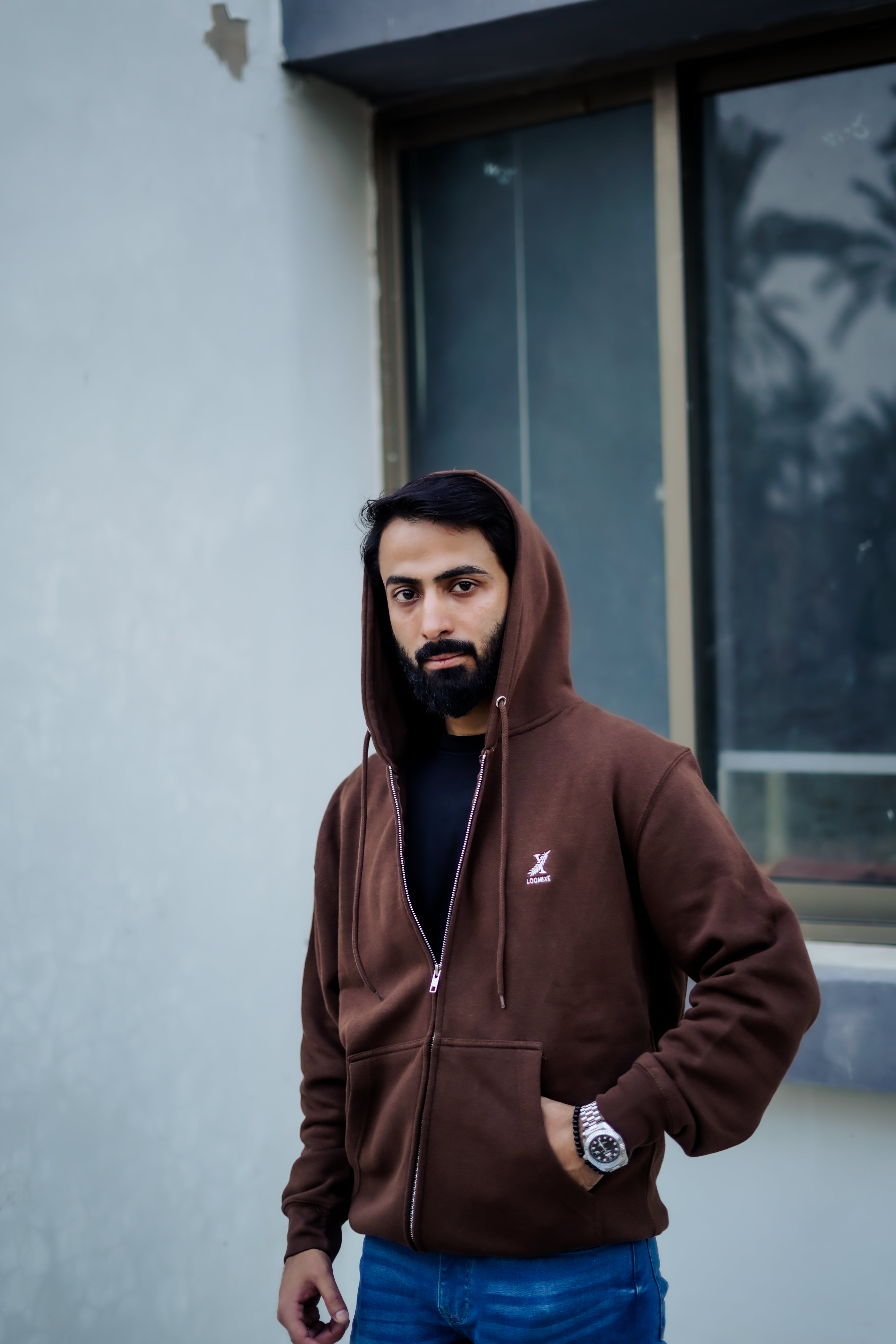 Classic Brown Zip-Up Hoodie – Minimal & Modern Comfort